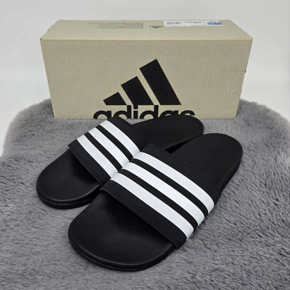New adidas Adilette Comfort Slides Black White Women's Shoes Size 8 - Picture 1 of 8